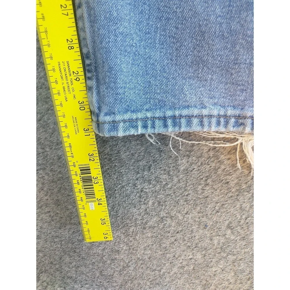 Wrangler 9760WDR Mens Light Wash Straight Leg Distressed Jeans 34x31 Blue Cotton